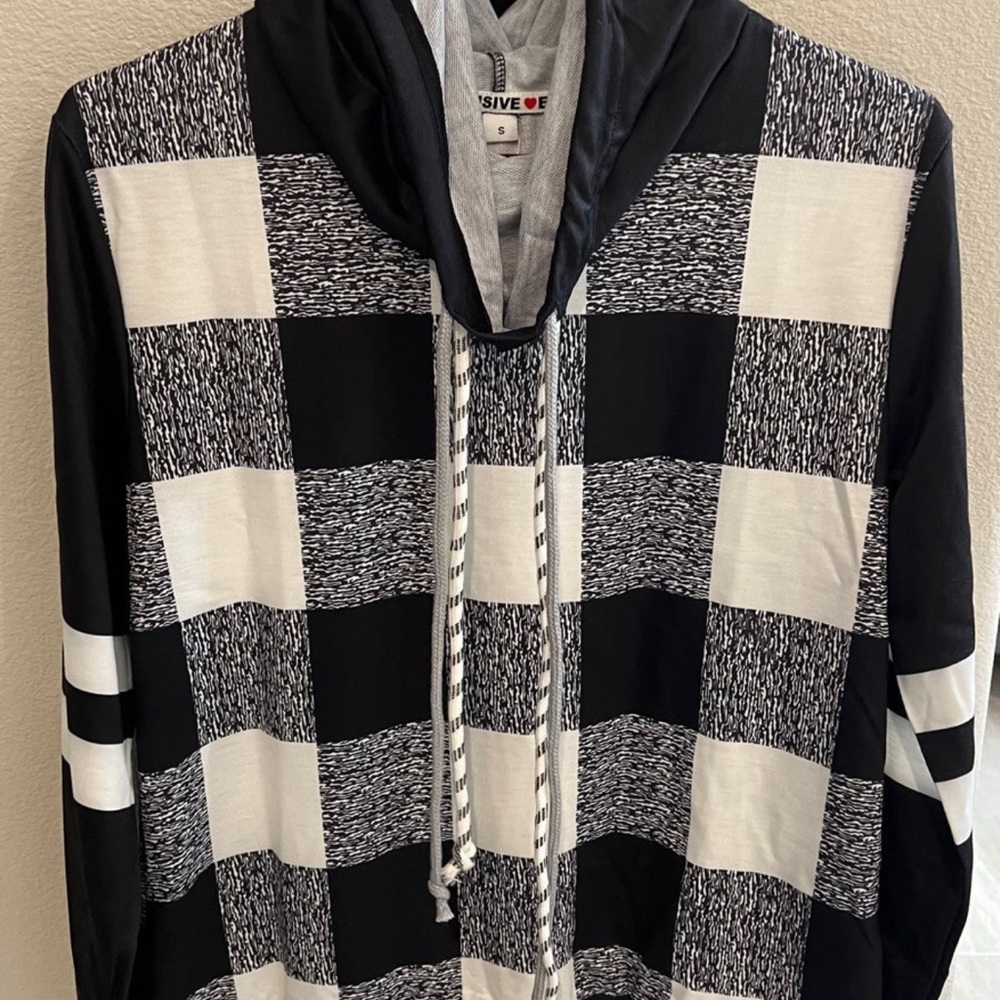 Black and White Plaid Zip-Up Jacket